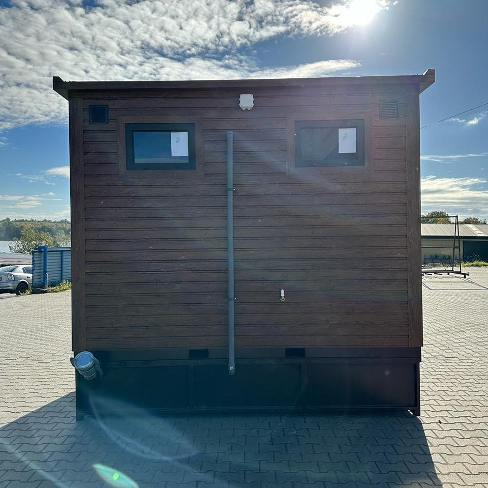 Sanitärcontainer mit Fäkalientank