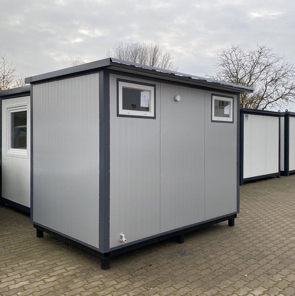 Doppel-Sanitärcontainer 3,00 x 2,00 m