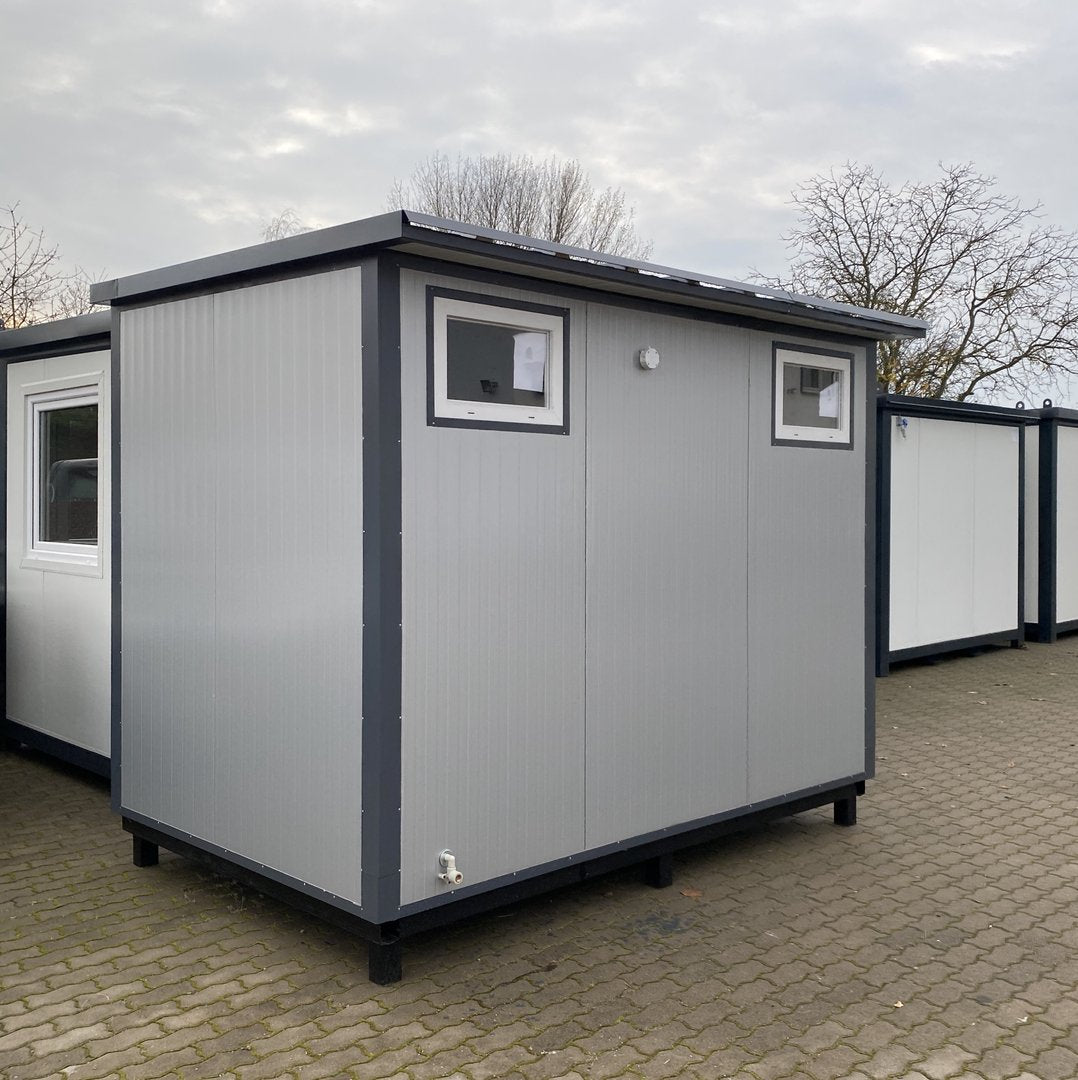 Doppel-Sanitärcontainer 3,00 x 2,00 m
