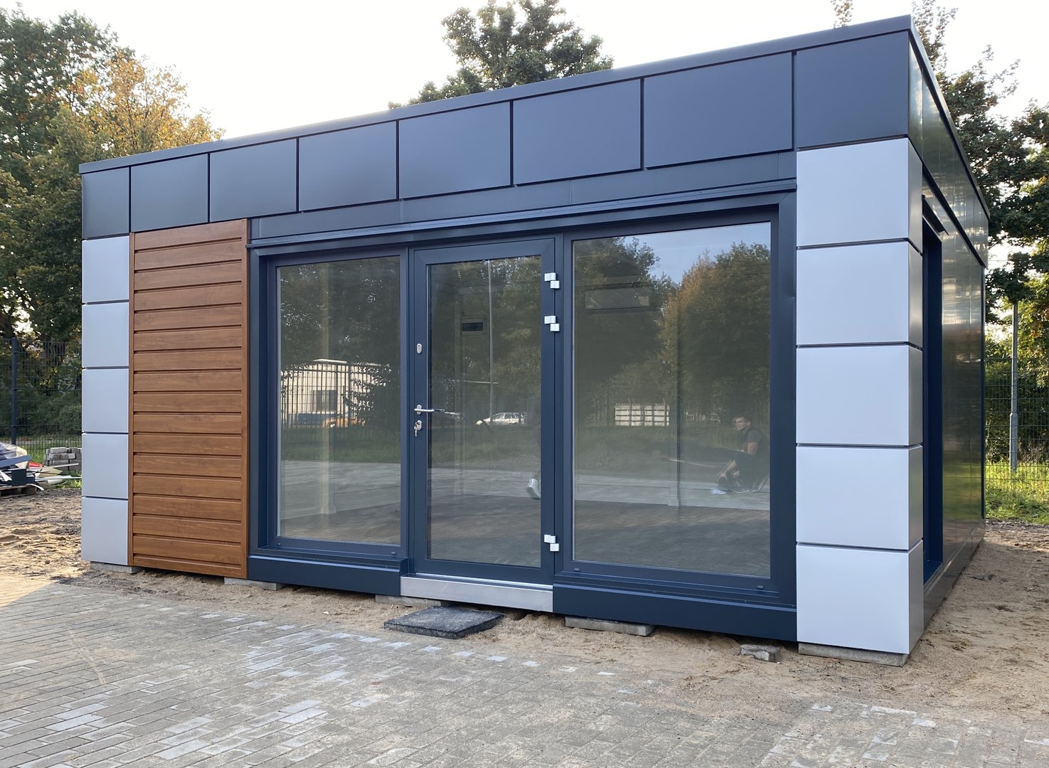 Bürocontainer Typ "London" 6,00 x 5,00 m