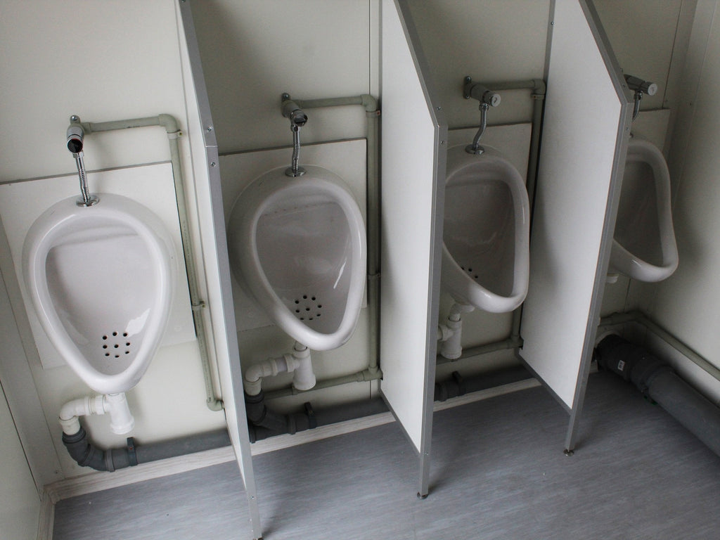 Speziallösung, Sanitär-/Toilettencontainer
