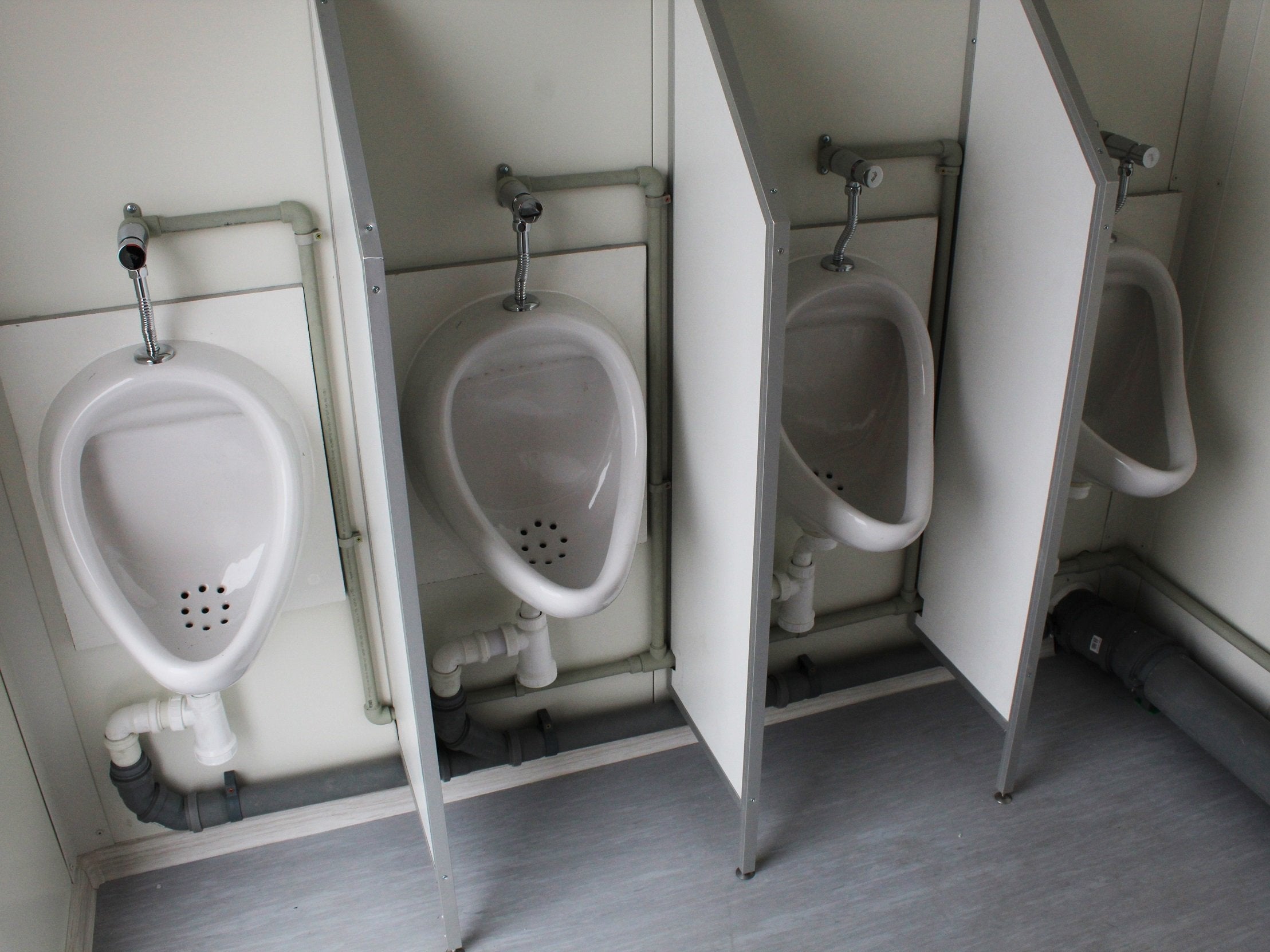 Speziallösung, Sanitär-/Toilettencontainer