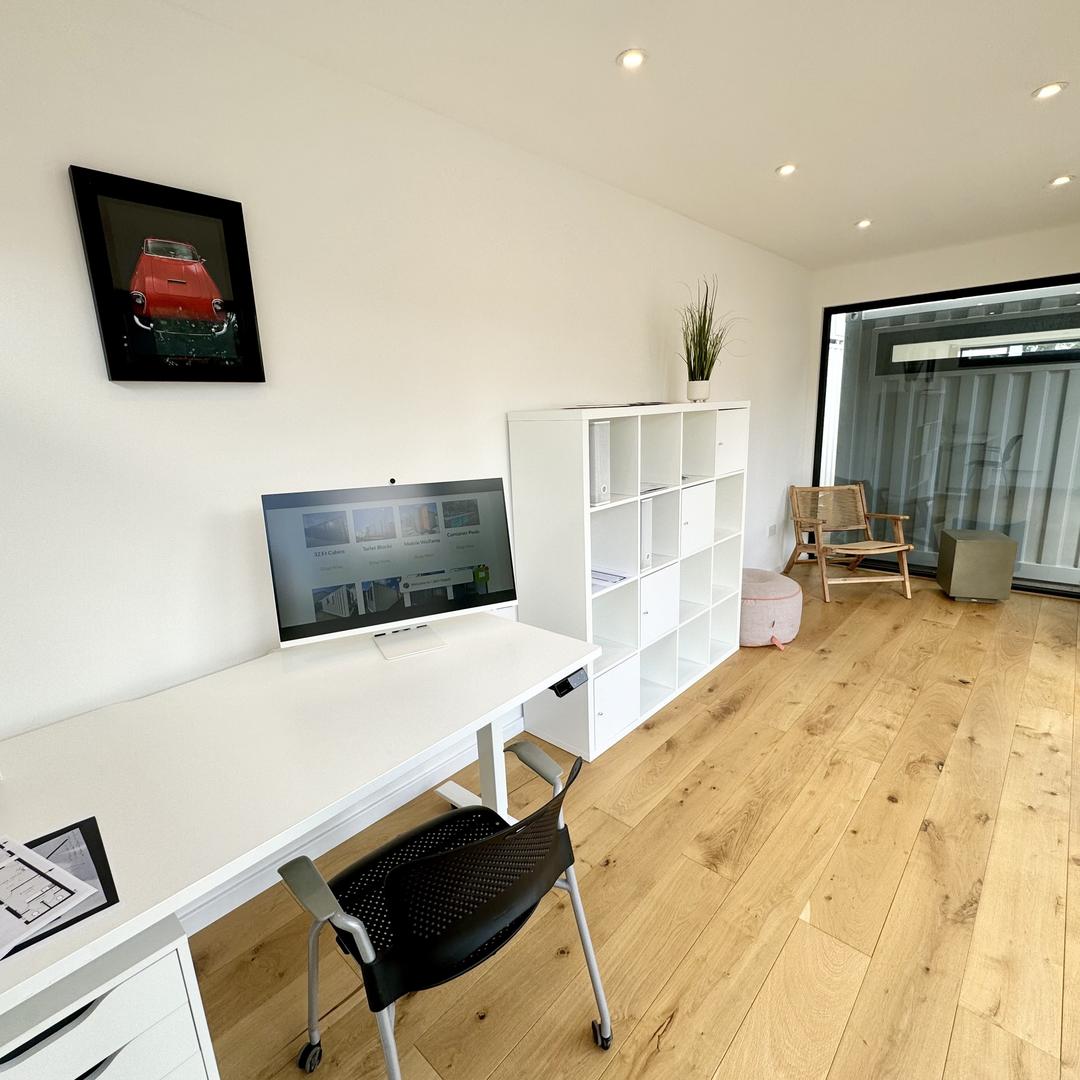 KUNDENSPEZIFISCHER 20 x 8 Fuß VERSANDBEHÄLTER UMBAU | Tragbares Gebäude | Gartenbüro | #935