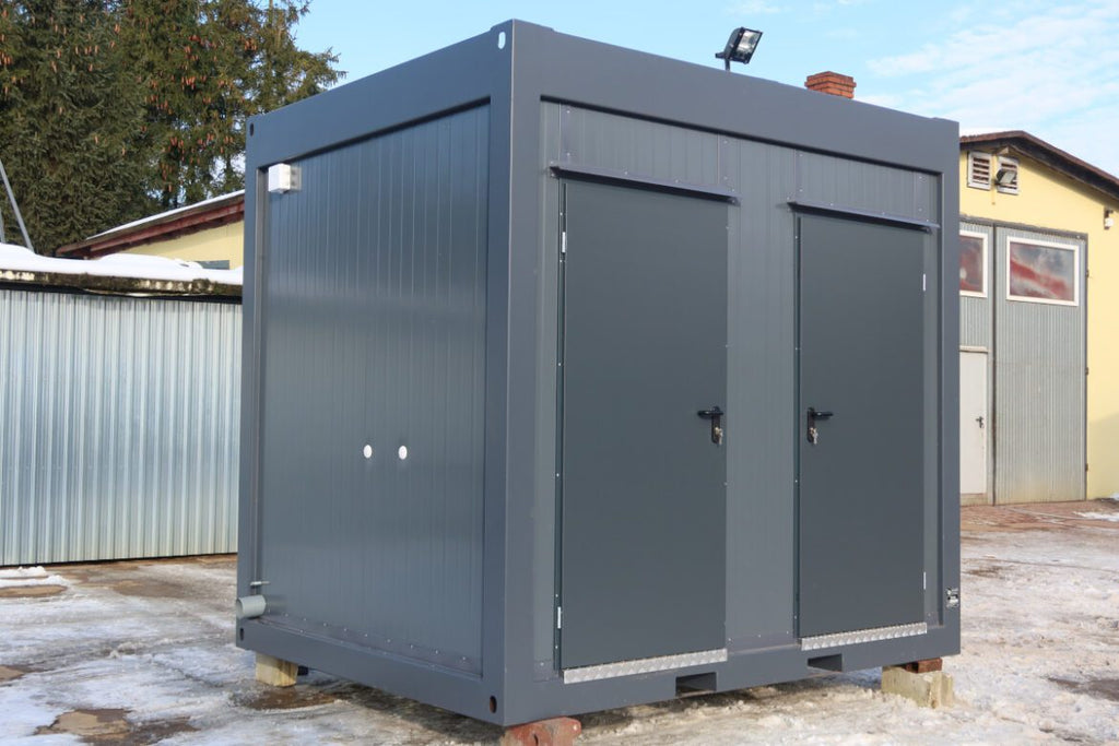 Doppelter Sanitärcontainer mit Abwassertank (Fäkalientank)