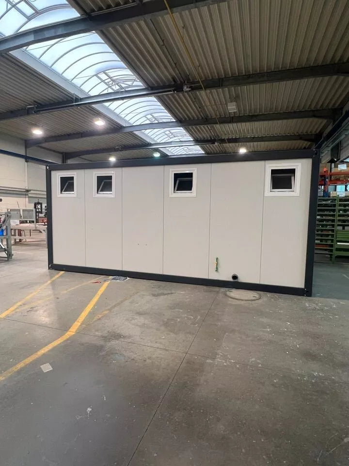 Sanitärcontainer: Villex Sanitary Plus Cube Weiß 6,0 x 2,4 x 2,6 m