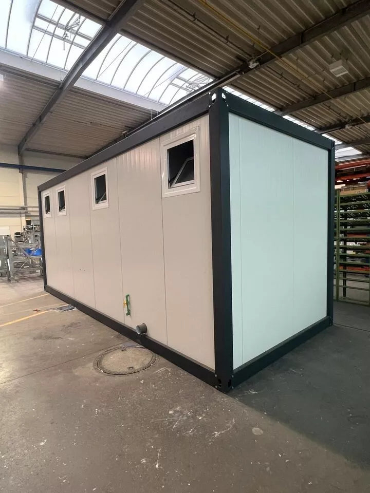 Sanitärcontainer: Villex Sanitary Plus Cube Weiß 6,0 x 2,4 x 2,6 m