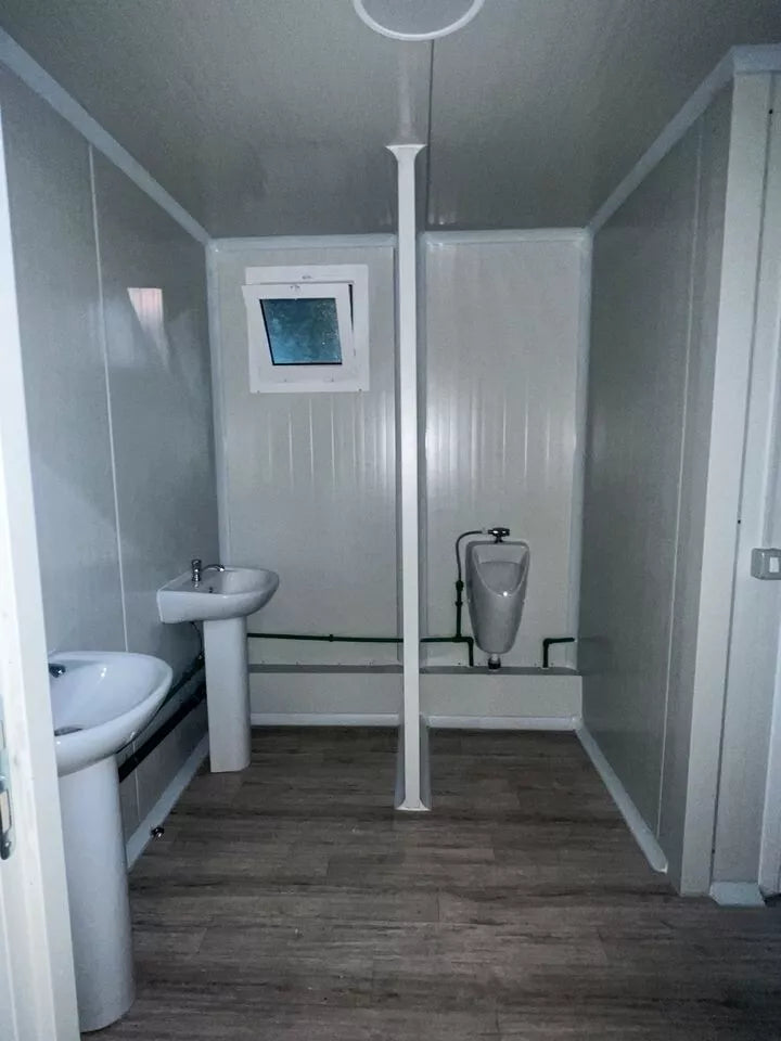 Sanitärcontainer: Villex Sanitary Plus Cube Weiß 6,0 x 2,4 x 2,6 m